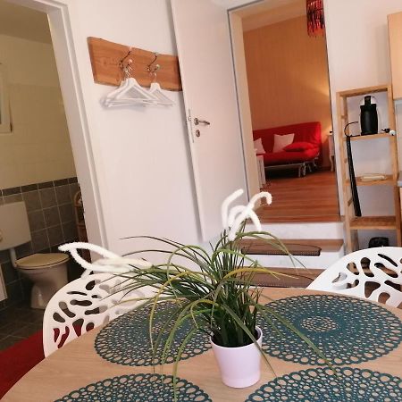 Familienferienhaus Amelie Appartement Mörbisch am See Buitenkant foto