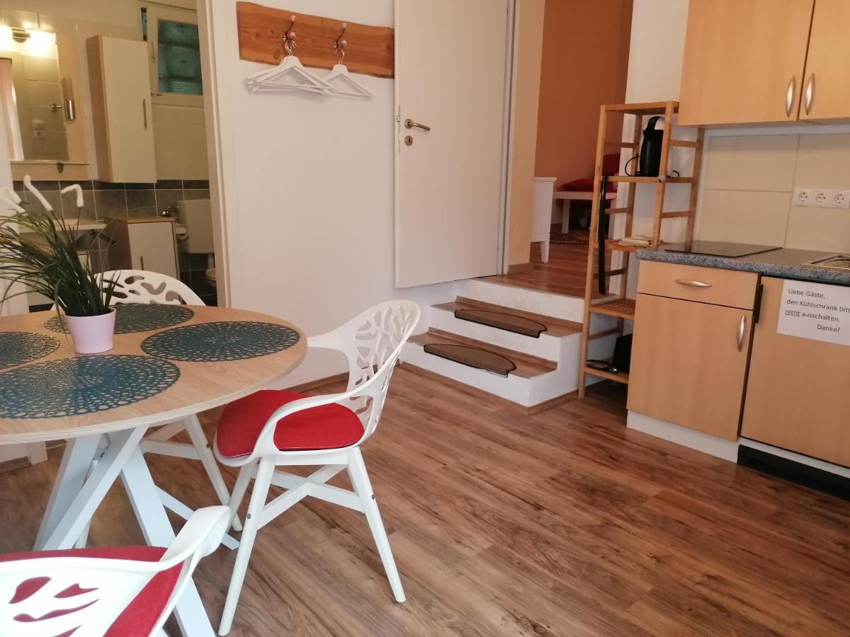 Familienferienhaus Amelie Appartement Mörbisch am See Buitenkant foto