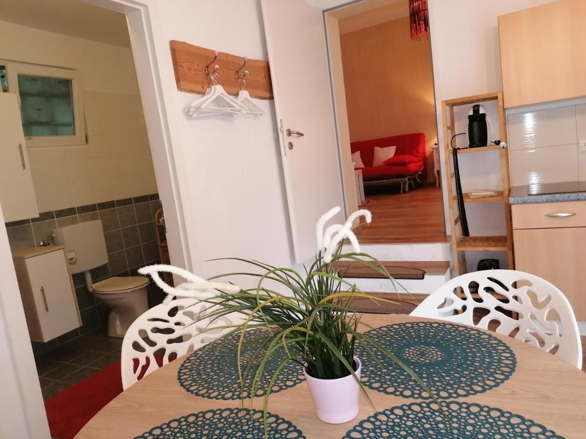 Familienferienhaus Amelie Appartement Mörbisch am See Buitenkant foto