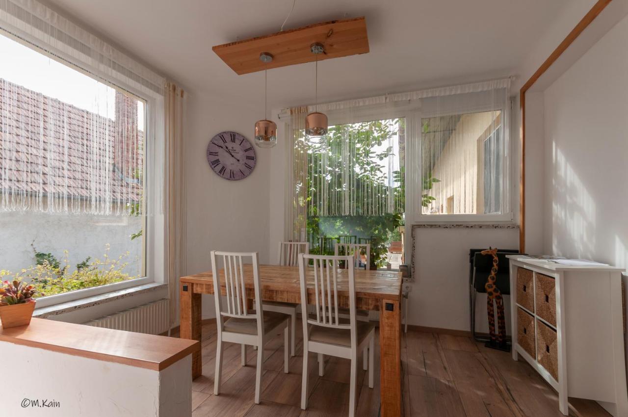 Familienferienhaus Amelie Appartement Mörbisch am See Buitenkant foto